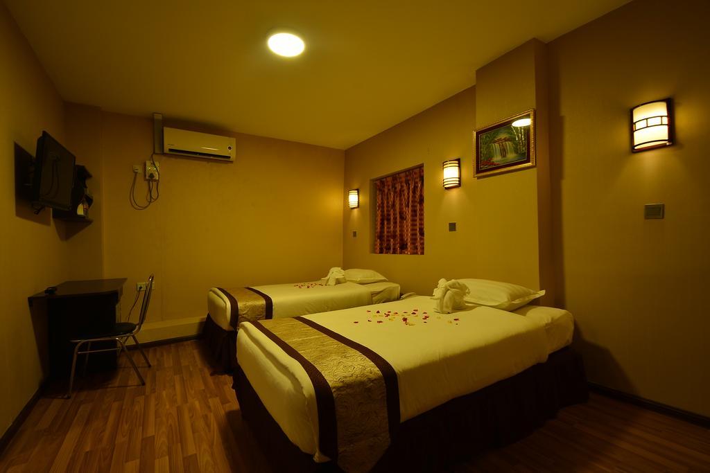 Family Treasure Yangon Hotell Exteriör bild