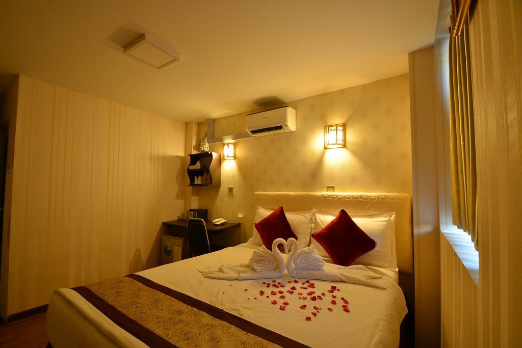 Family Treasure Yangon Hotell Exteriör bild
